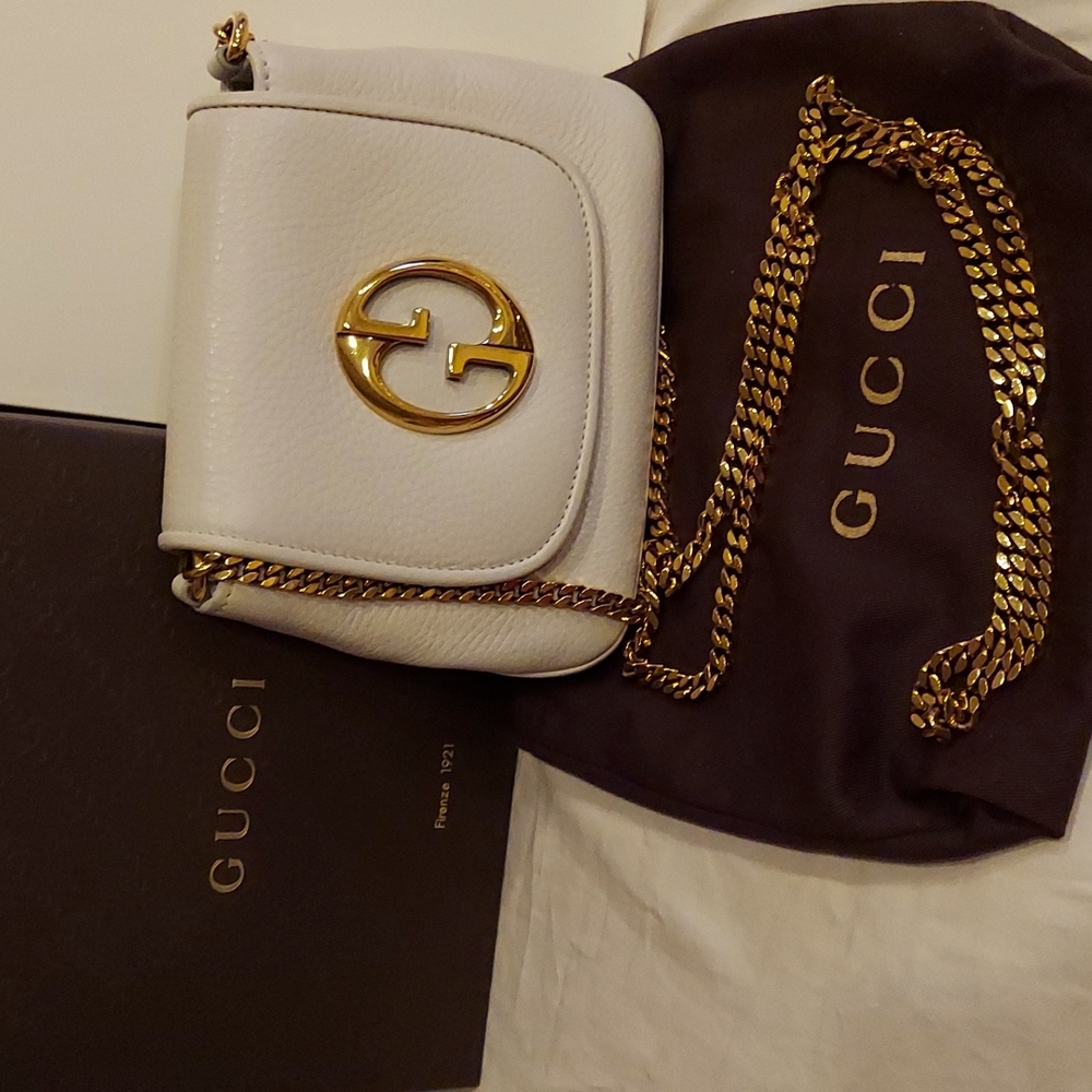 Gucci winter white mini shoulder cross body bag with gold strap